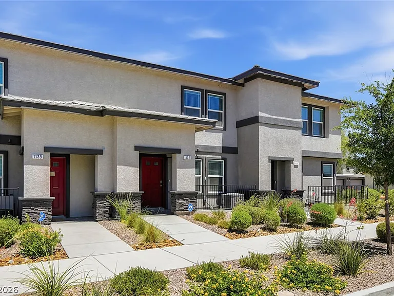 1137 Meadow Sparrow Pl — Photo 11