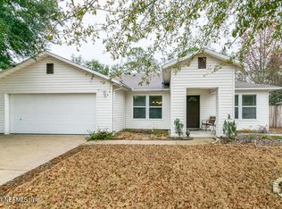 11293 Martin Lakes Dr N, Jacksonville, FL 32220