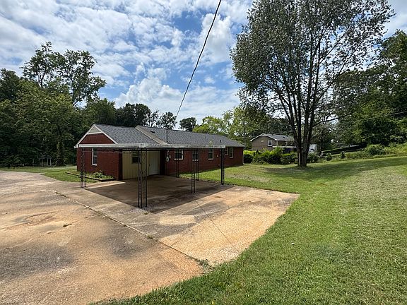 2nd image of 229 Slayden Cir