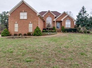 9841 Dogwood Dr, Bon Aqua, TN 37025
