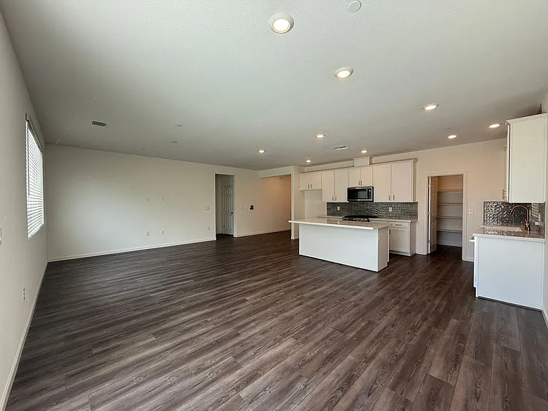 632 Rock Crest Ave — Photo 32