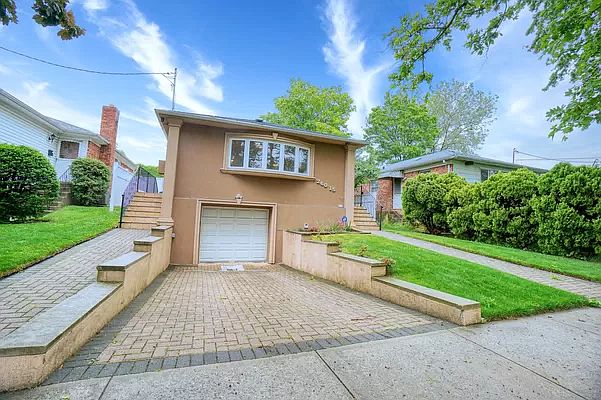 1st image of 26015 57th Ave