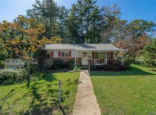 1001 Mountain View St, Hendersonville, NC 28739