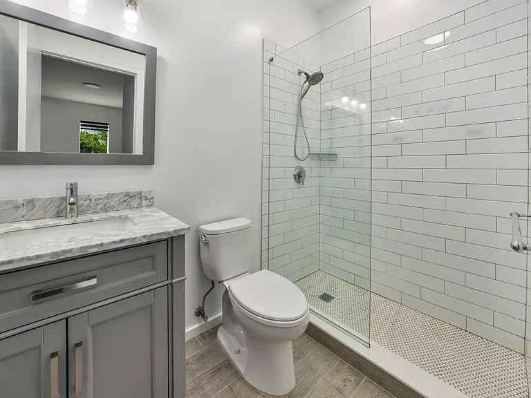 1071 River Rd #1070 — Photo 12