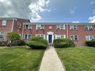 182 Seaton Rd APT 1, Stamford, CT 06902