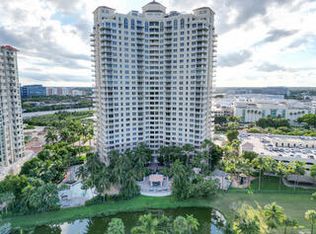 19501 W Country Club Dr APT 2510, Aventura, FL 33180