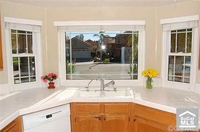 24 La Cueva — Photo 6