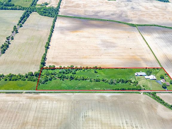 4th image of 111 S County Road 500 E