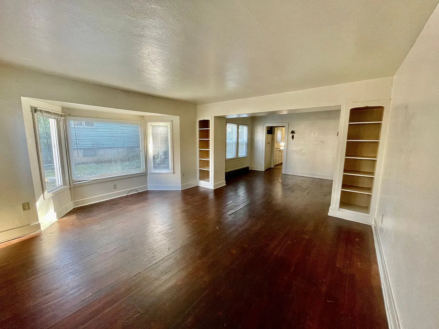 630 W. 10th Avenue — Photo 3
