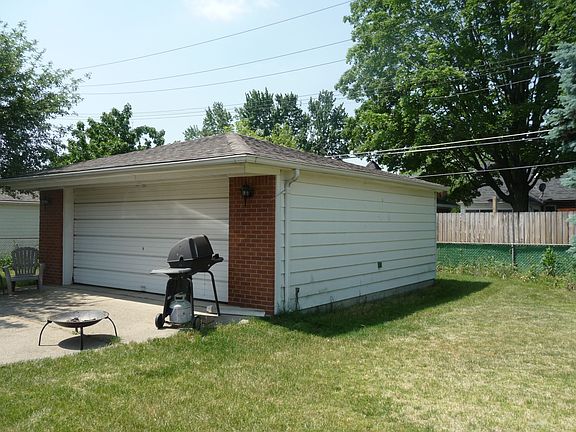 2 car garage