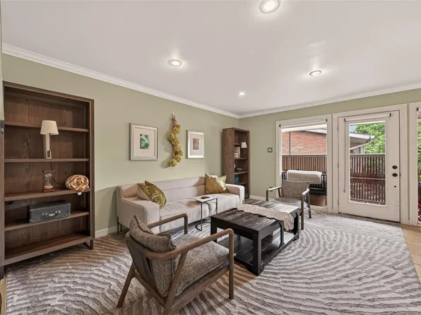 3928 W Alabama St APT 14, Houston, TX 77027