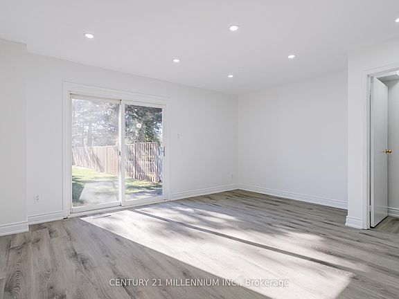 2nd image of 135 Chalmers St S #62