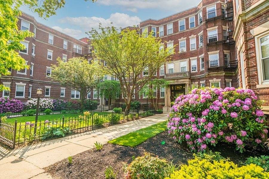 98-102 Queensberry St 98-102 Queensberry St