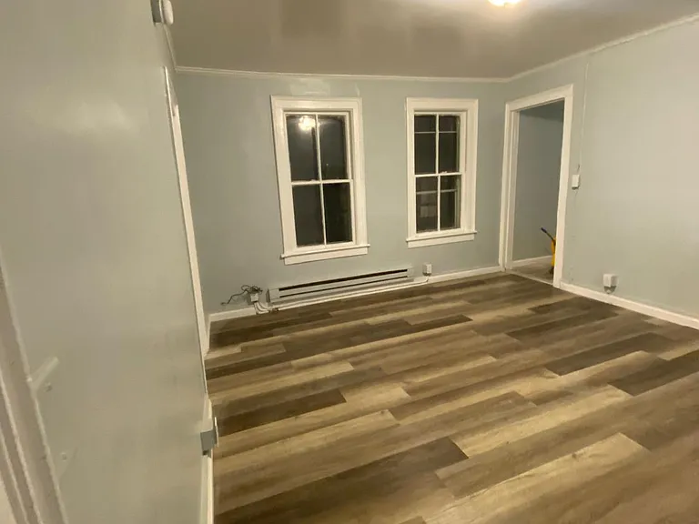 910 Park St #2 — Photo 3
