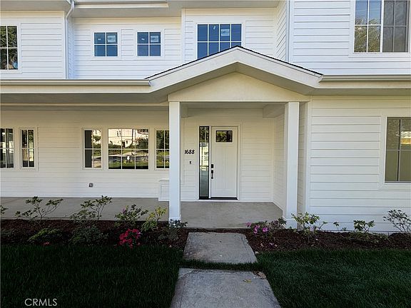 2nd image of 1688 E Mendocino St