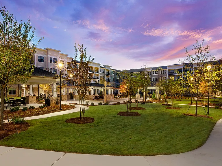 Stonepointe 55+ Apartments — Photo 32