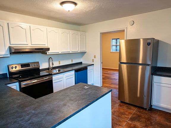 2nd image of 5019 East St