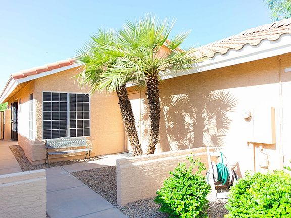Peoria House ; Round Lens PhotographyM