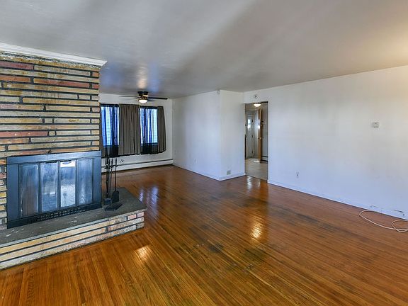 5th image of 281 Ellison St