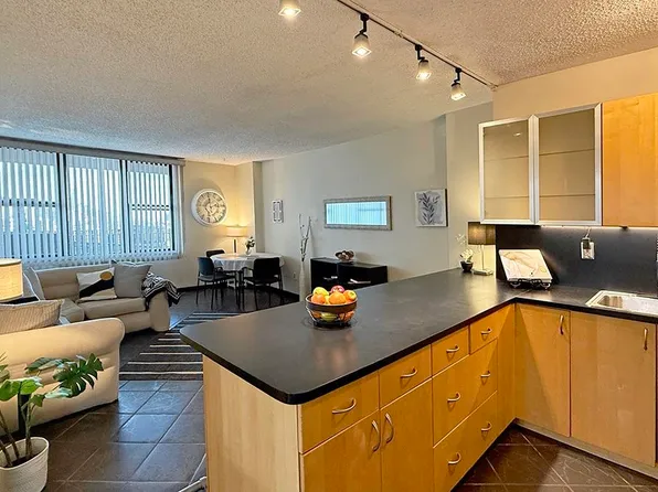 380 Mountain Rd APT 110, Union City, NJ 07087