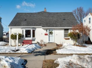 1393 Schletti St, Saint Paul, MN 55117
