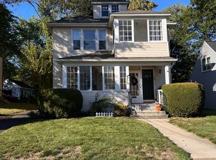 154 Edgemere Ave #154, West Hartford, CT 06110