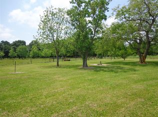 231 County Road 43, Rosharon, TX 77583