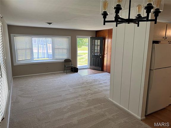 5th image of 1209 Woodgate Dr