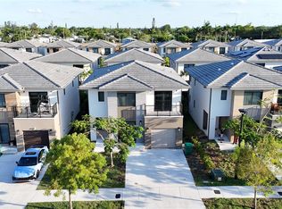 1163 NW 2nd St, Florida City, FL 33034