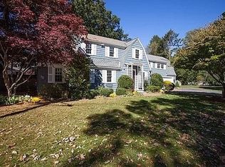 11 Fells Rd, Wellesley, MA 02482