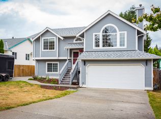 7327 E Collins Rd, Pt Orchard, WA 98366