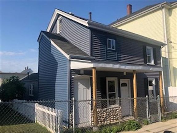 2nd image of 170 Rockland St