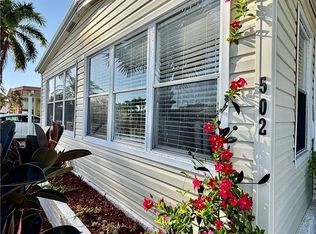 502 Pine Tree Ct, North Fort Myers, FL 33917
