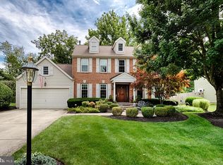 5 Garwood Ct, Medford, NJ 08055