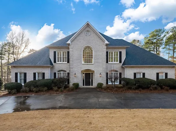 2340 Cumberland Lake Dr, Pinson, AL 35126