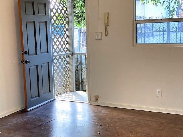 1st image of 4360 Willow Brook Ave