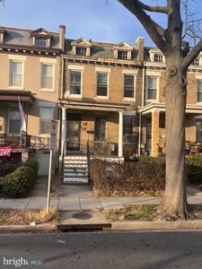 415 Columbia Rd NW, Washington, DC, 20001