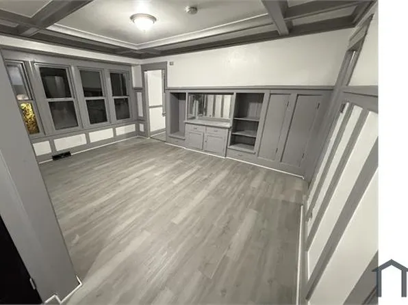 1213 N 30th St, Milwaukee, WI 53208