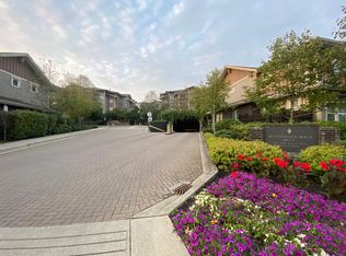 5775 Irmin St #413, Burnaby, BC V5J0C3