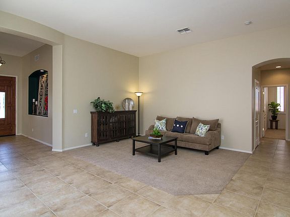 2nd image of 325 W Seagull Pl