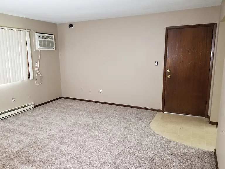 401 W Short St #3 — Photo 5