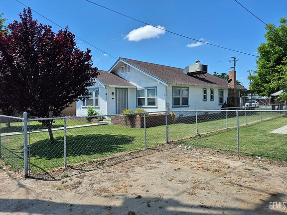 2nd image of 221 Hughes Ln