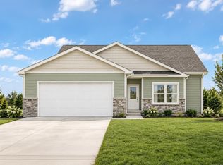 1224 Stone Ln, Waverly, IA 50677