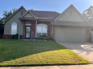 14048 S 298th Ave S, Coweta, OK 74429