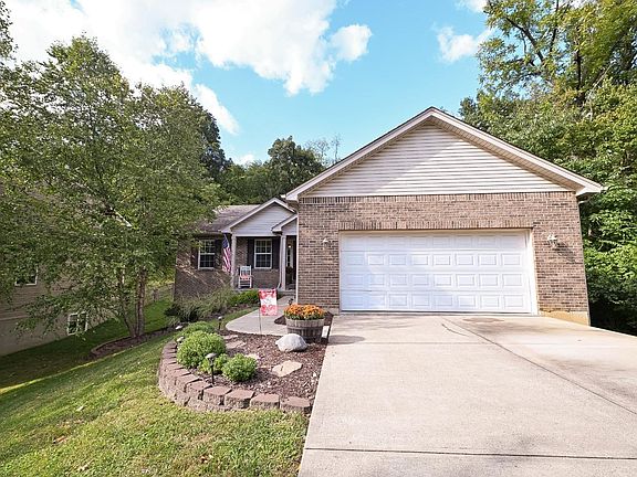3rd image of 1728 Fieldcrest Dr Lot 3118