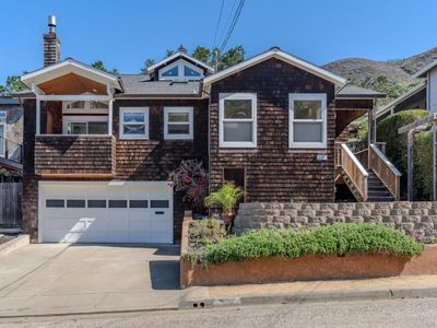 647 Canyon Dr, Pacifica, CA, 94044