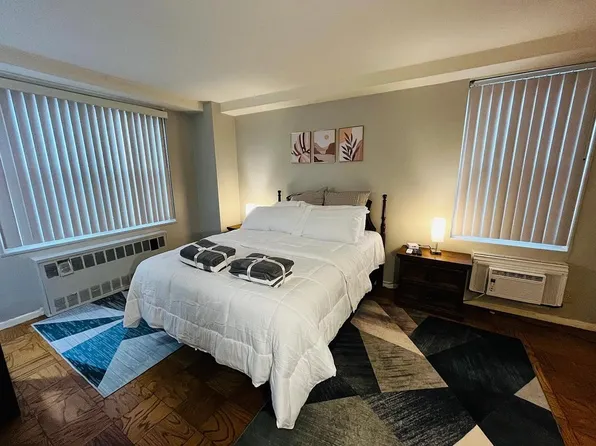 10 Huron Avenue image 23 of 35