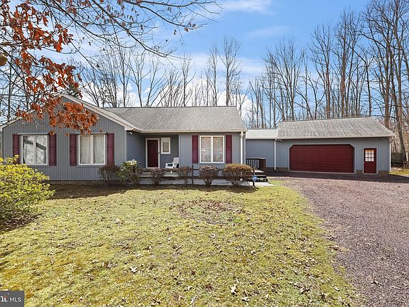 2nd image of 707 Halleck Ct