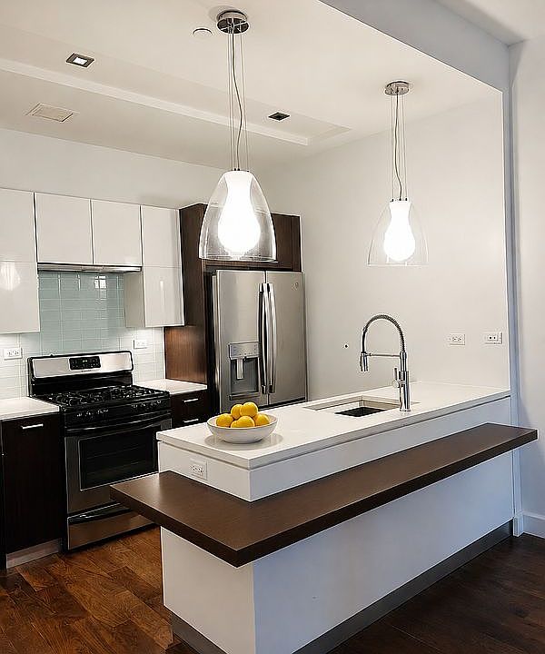 1st image of 217 51st Ave APT 319