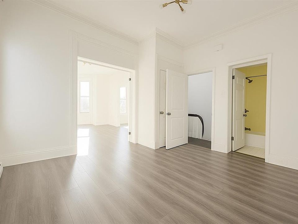 1st image of 3 Cambridge Ave Floor 2